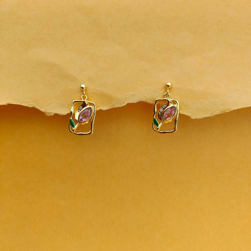PINK PETAL CHARM