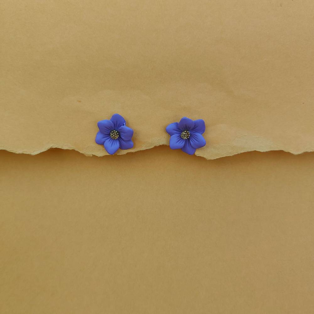 PETAL POP EARRINGS