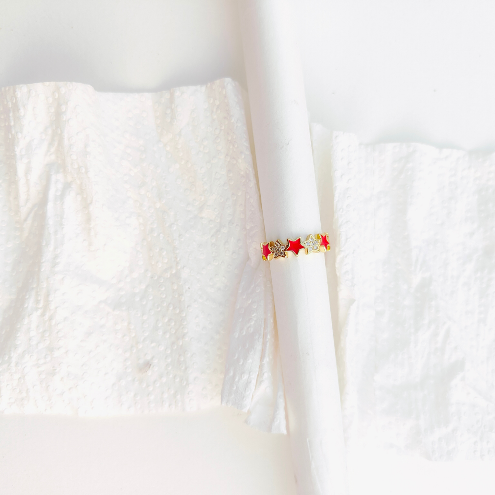 RED STARRY RING
