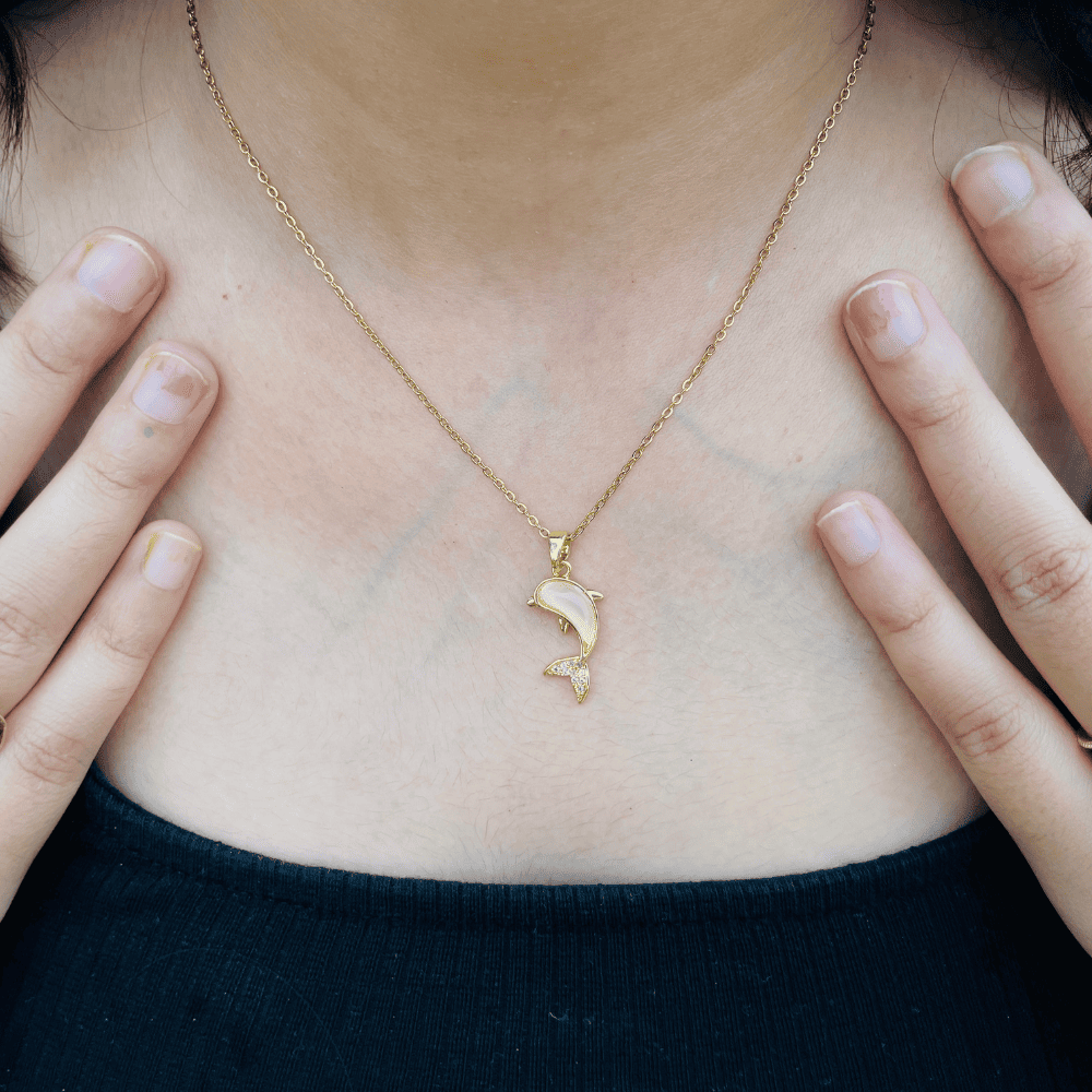DOLPHIN NECKLACE