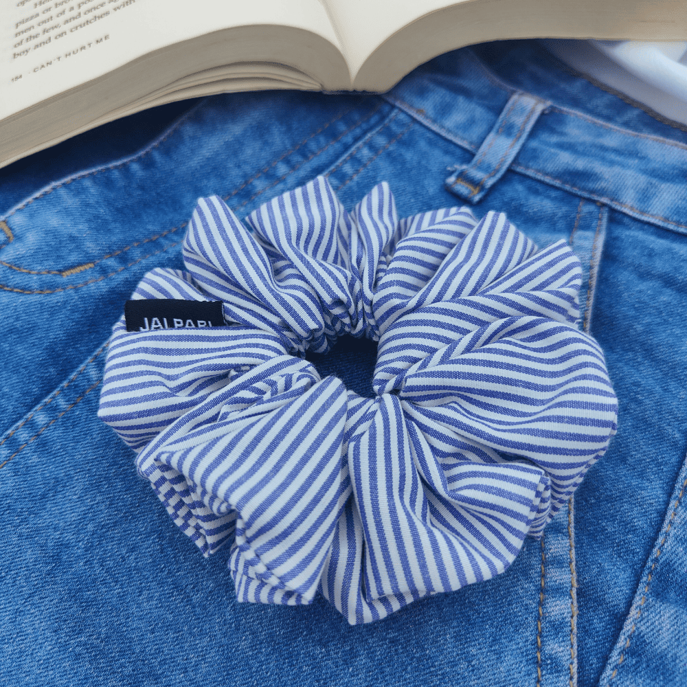 SCRUNCHIE | BLUE AND WHITE STRIP PATTERN | COTTON FABRIC