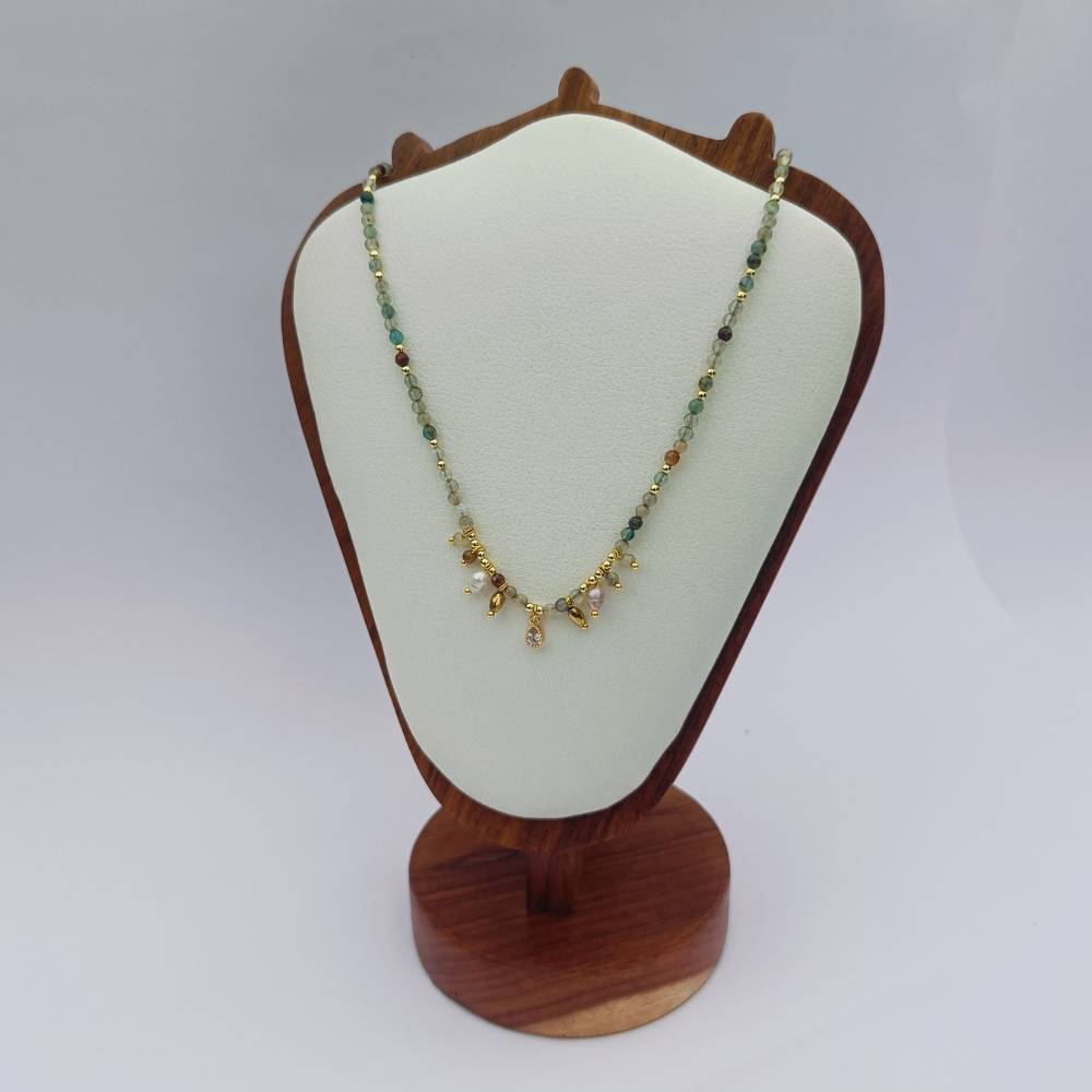 CORAL BEADS NECKLACE