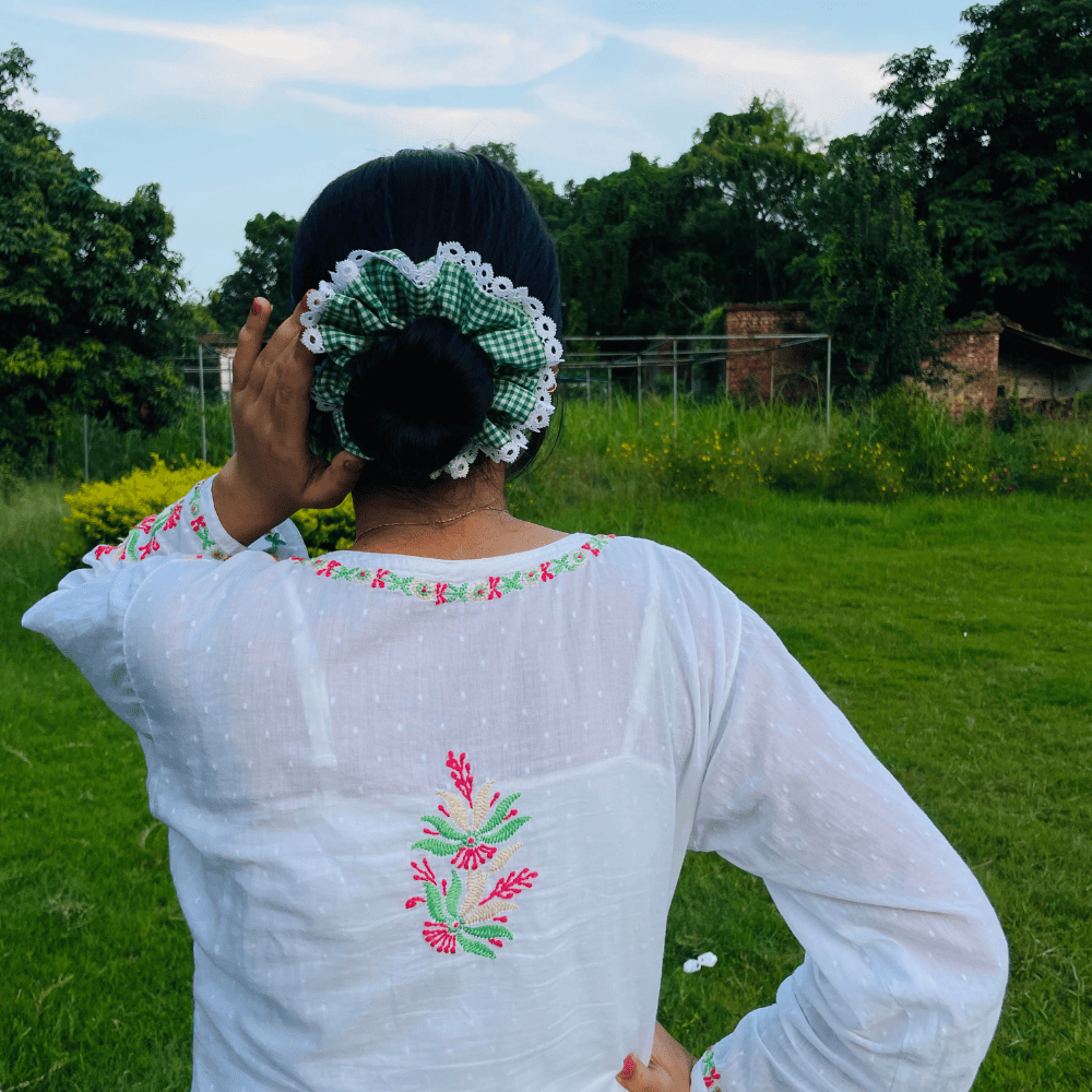 BUN SCRUNCHIE | GREEN AND WHITE GINGHAM | COTTON FABRIC