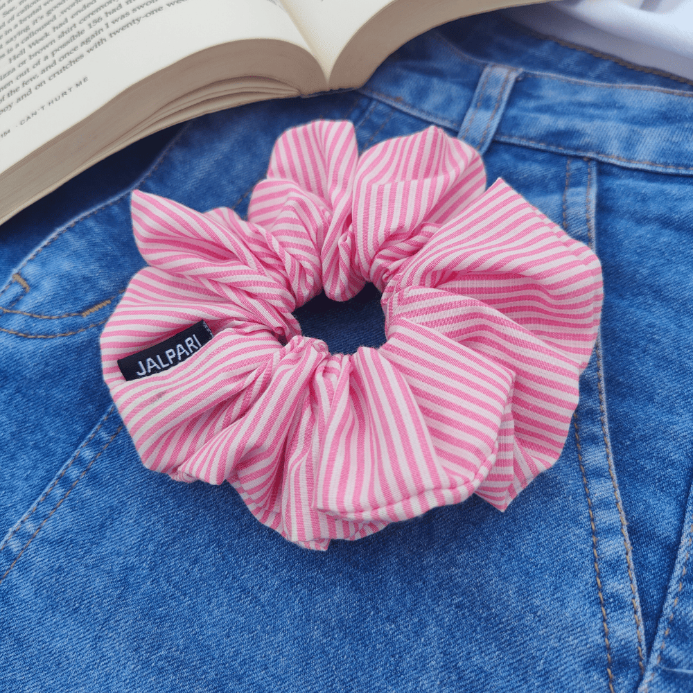 SCRUNCHIE | PINK AND WHITE STRIP PATTERN | COTTON FABRIC