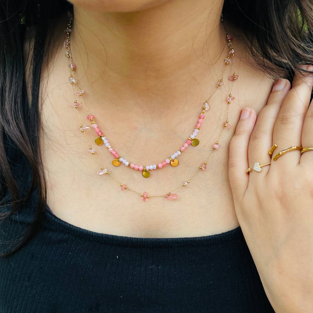 BLUSH BLOOM NECKLACE
