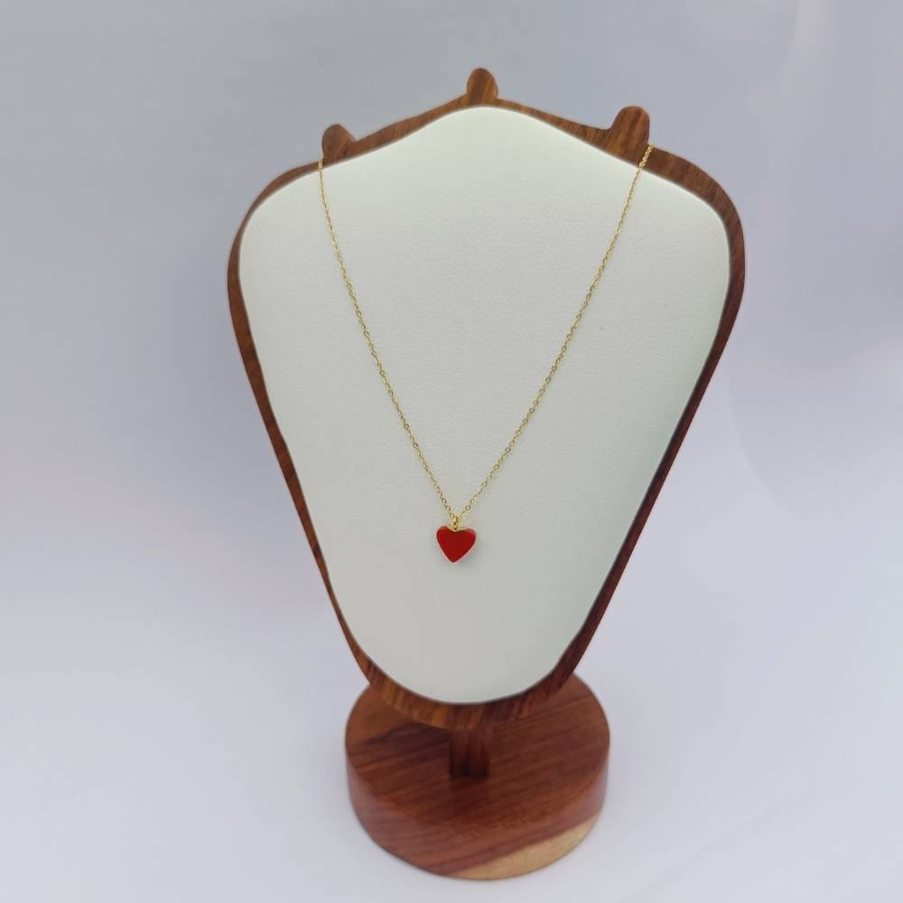 SCARLET HEART NECKLACE