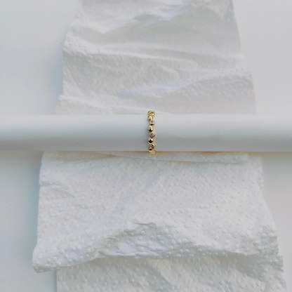 GOLDEN DOTS RING