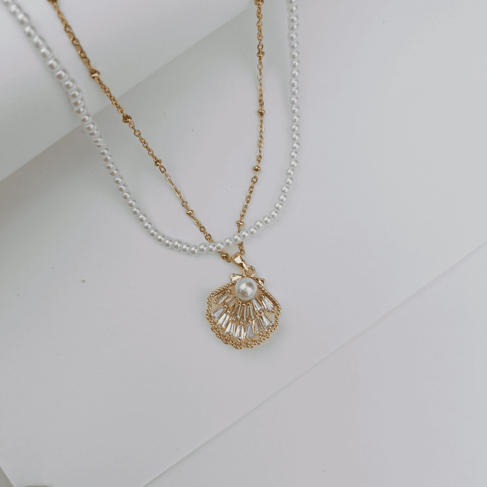 PEARL OYSTER NECKLACE