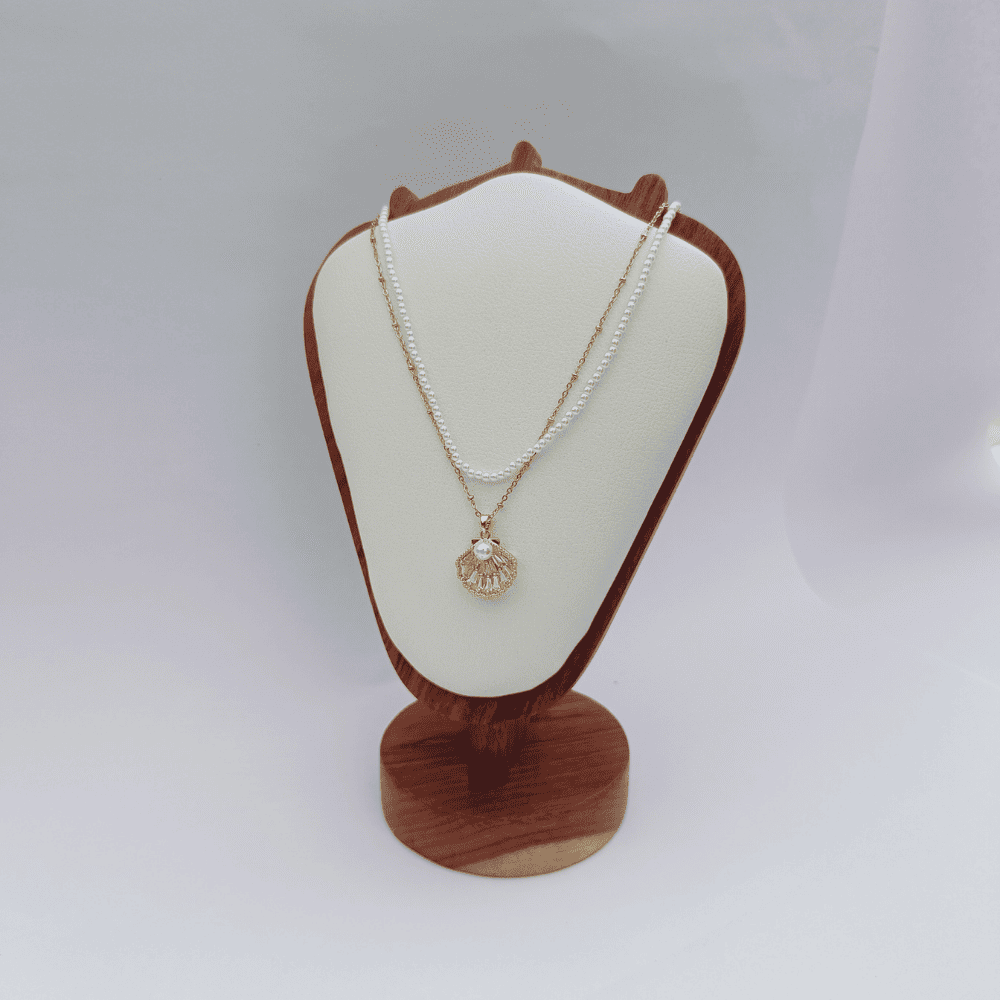 PEARL OYSTER NECKLACE