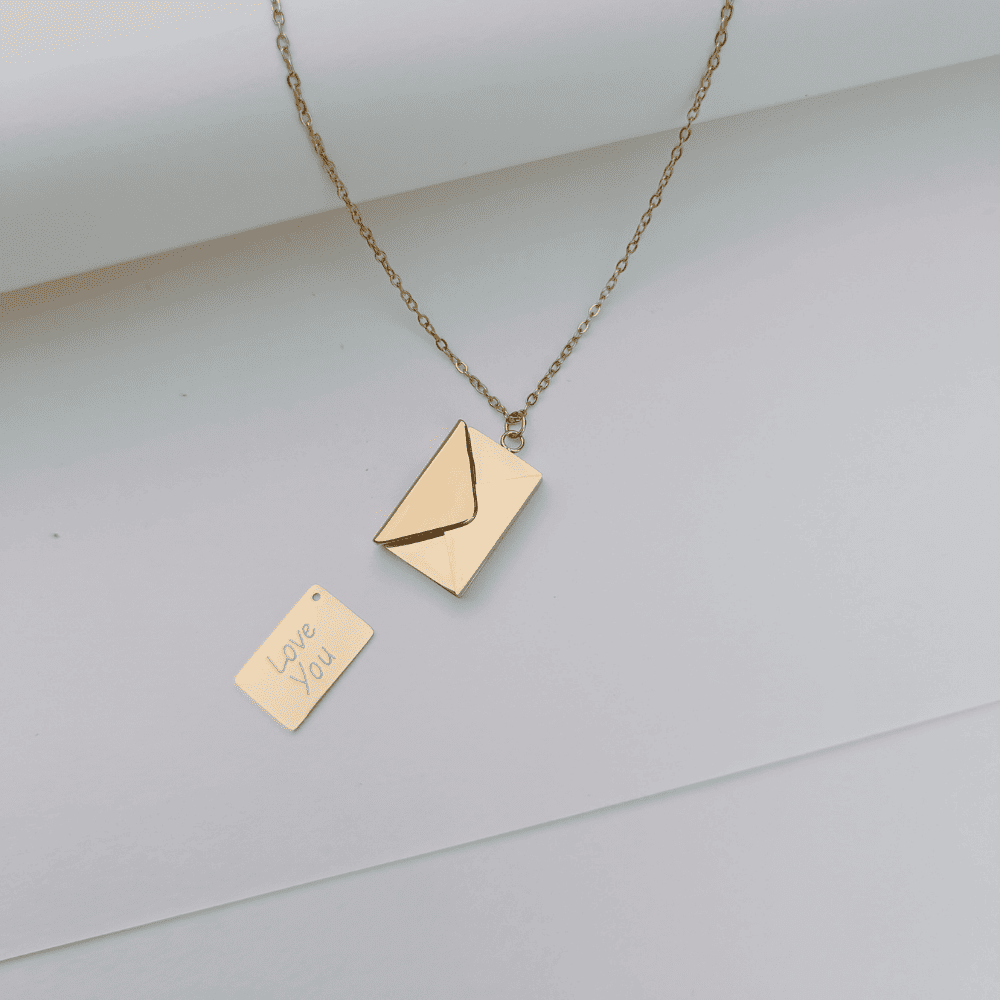 LOVE LETTER NECKLACE