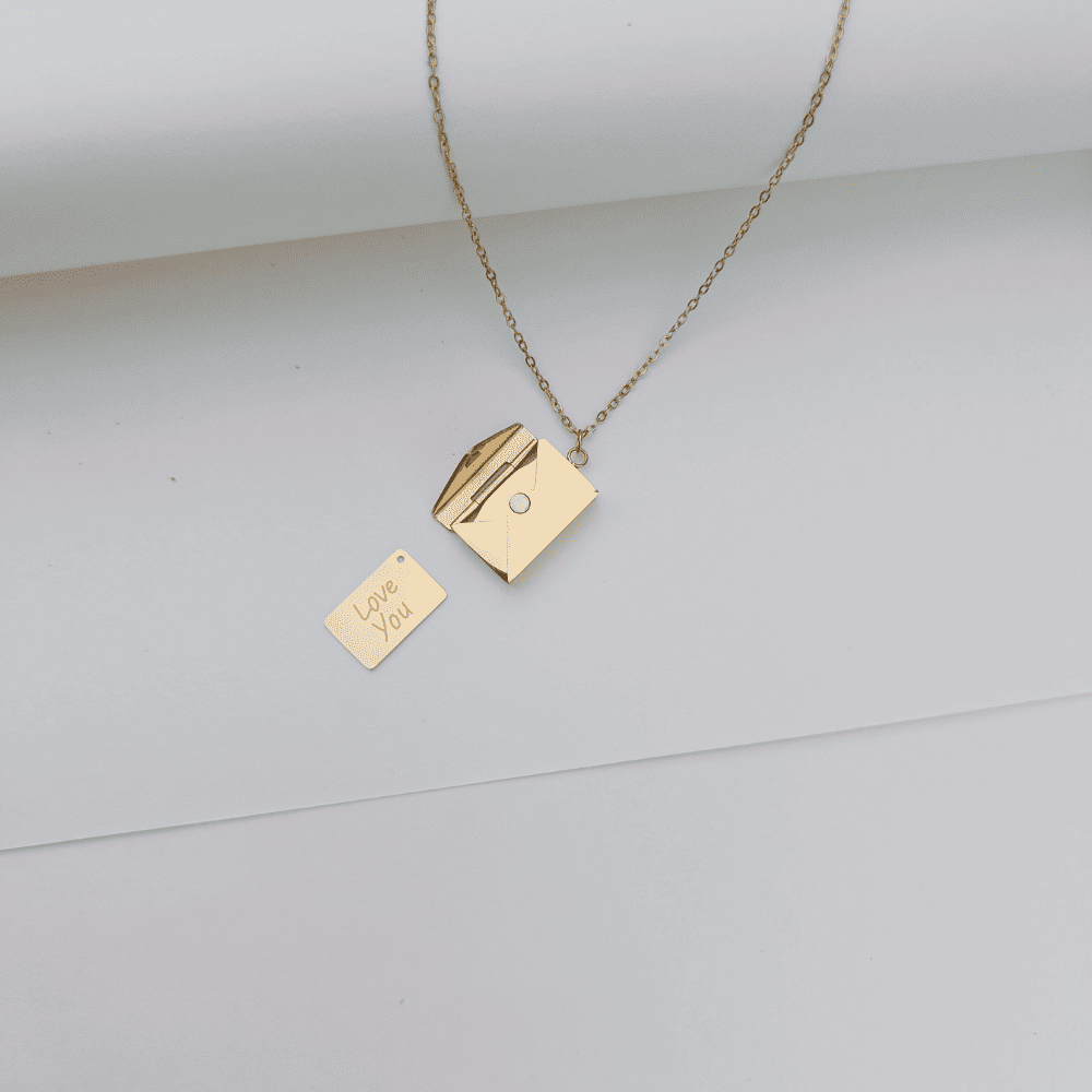 LOVE LETTER NECKLACE