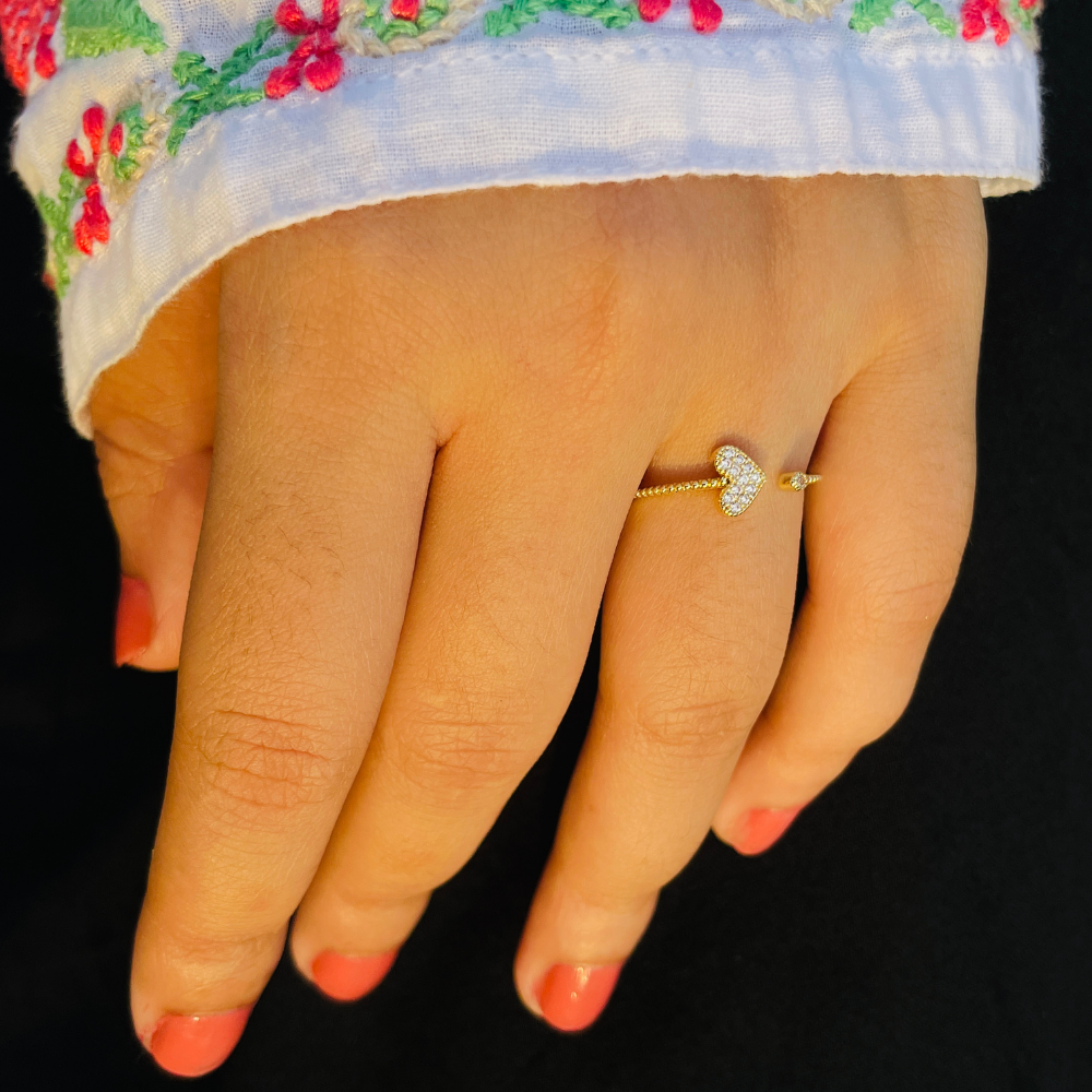 HEARTLINE ADJUSTABLE RING