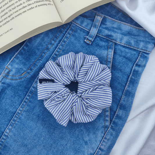 SCRUNCHIE | BLUE AND WHITE STRIP PATTERN | COTTON FABRIC