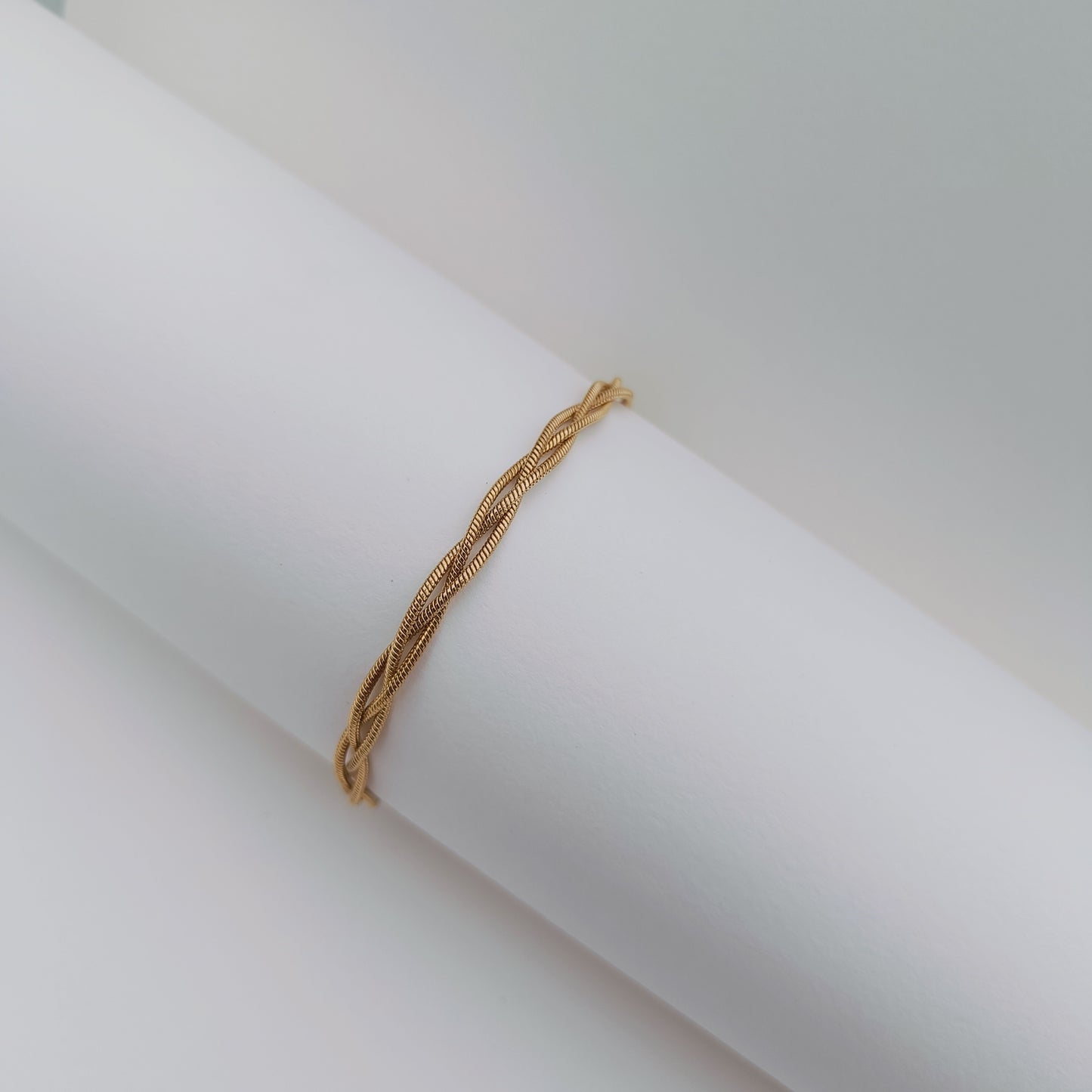 GOLDEN BRAID BRACELET