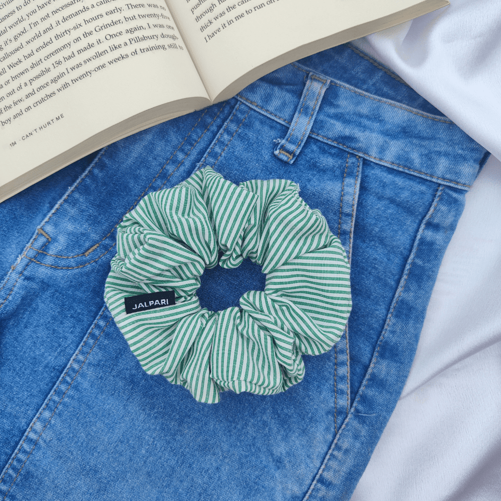 SCRUNCHIE | GREEN AND WHITE STRIP PATTERN | COTTON FABRIC