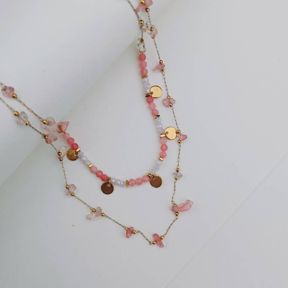 BLUSH BLOOM NECKLACE