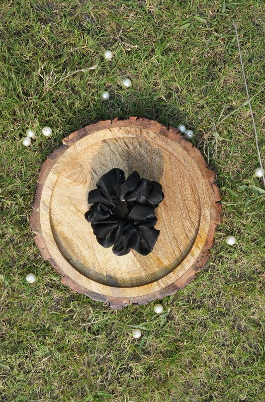 SCRUNCHIE | BLACK COLOUR  | JIMMY CHOO FABRIC