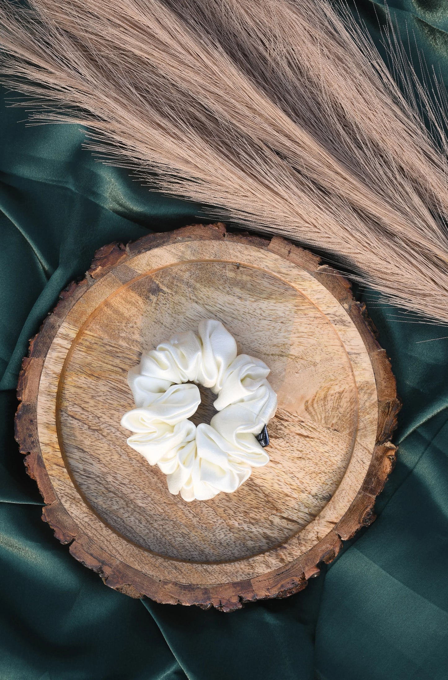 SCRUNCHIE |  OFF-WHITE COLOUR  | SATIN FABRIC