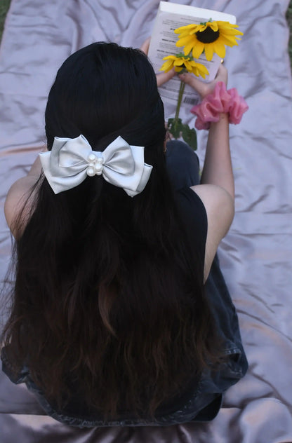 TRIPLE LAYER BOW | SATIN FABRIC