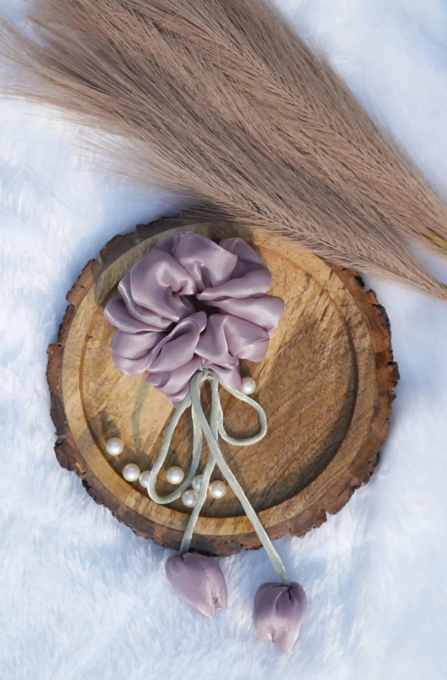 Tulip scrunchies | JIMMY CHOO FABRIC
