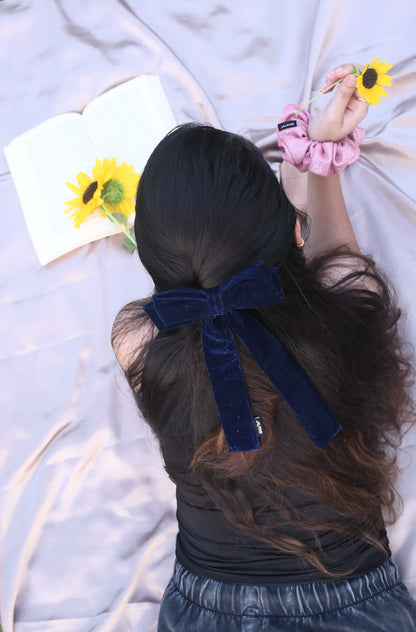 BOW WITH LONG TAIL | VELVET FABRIC